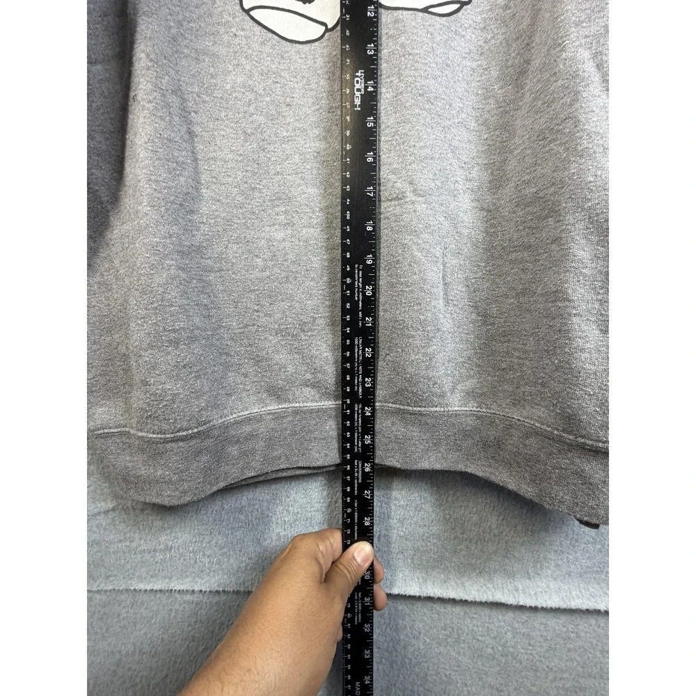 LAT Apparel Sweatshirt Mens Large Gray Christmas Bear Fleece‎ Pullover Graphic